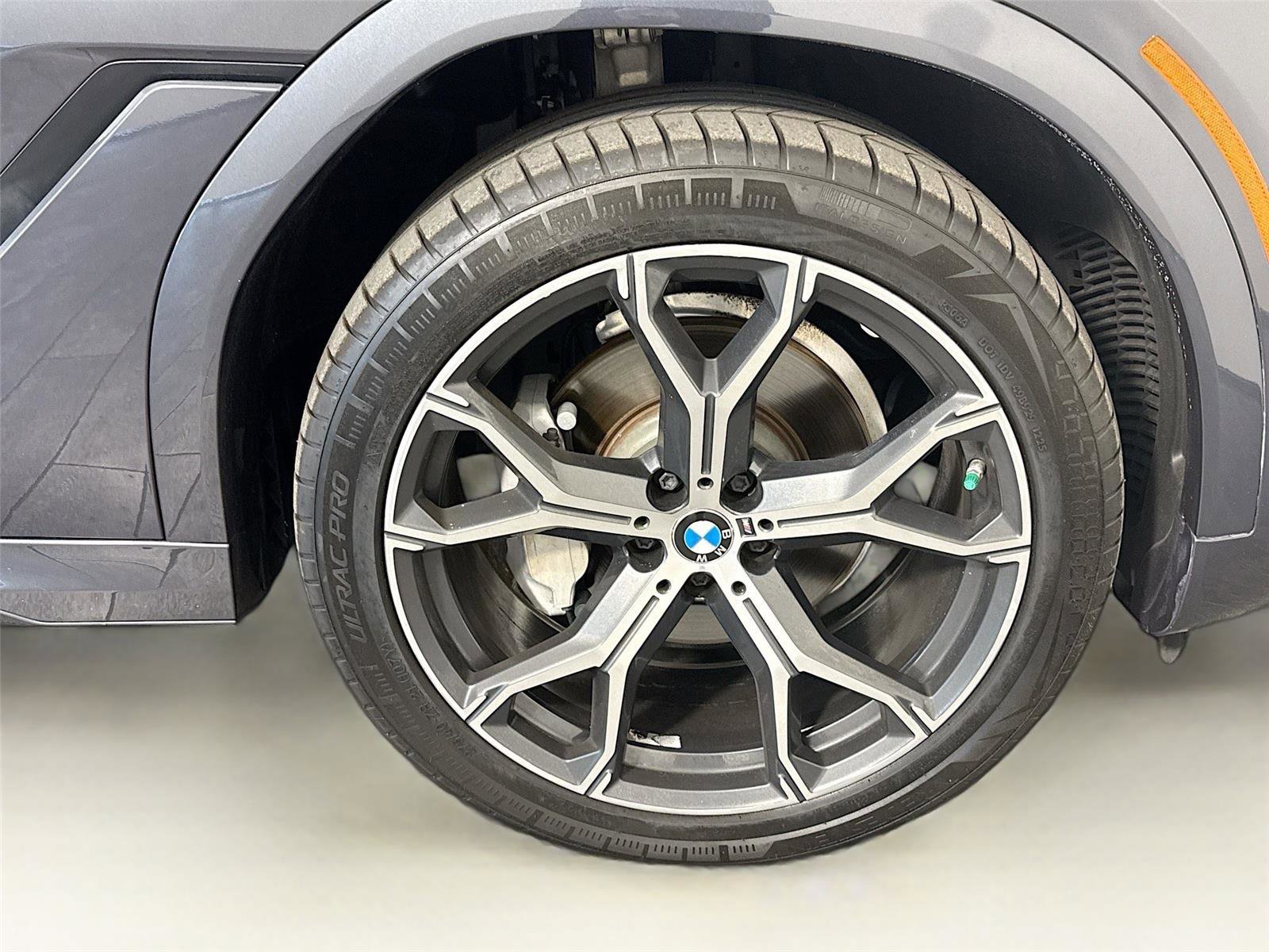 Used 2020 BMW X6 xDrive40i w/ M Sport Package AWD/4WD image 37