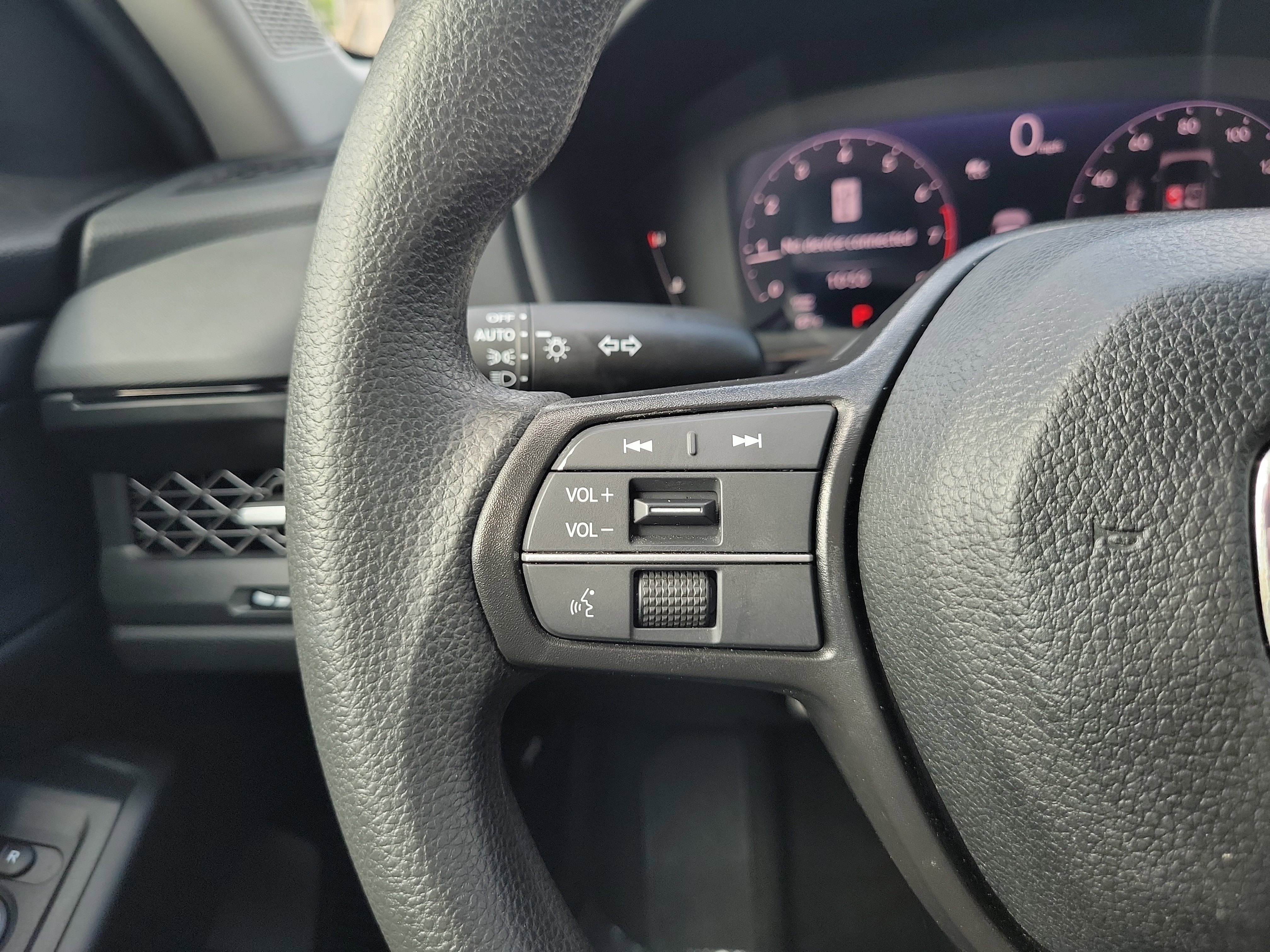 Used 2024 Honda Accord EX image 19