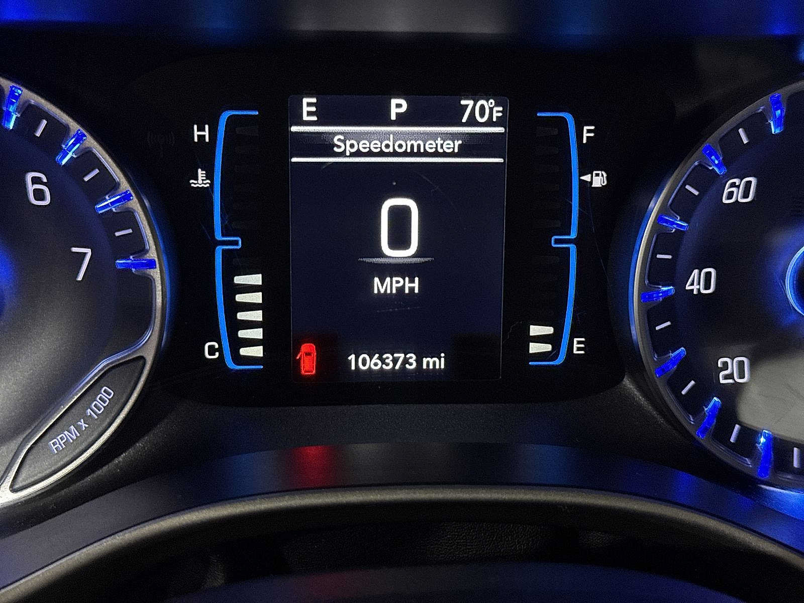 Used 2017 Chrysler Pacifica Touring-L w/ Tire & Wheel Group FWD image 20