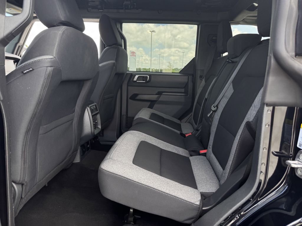 Used 2025 Ford Bronco Big Bend image 27