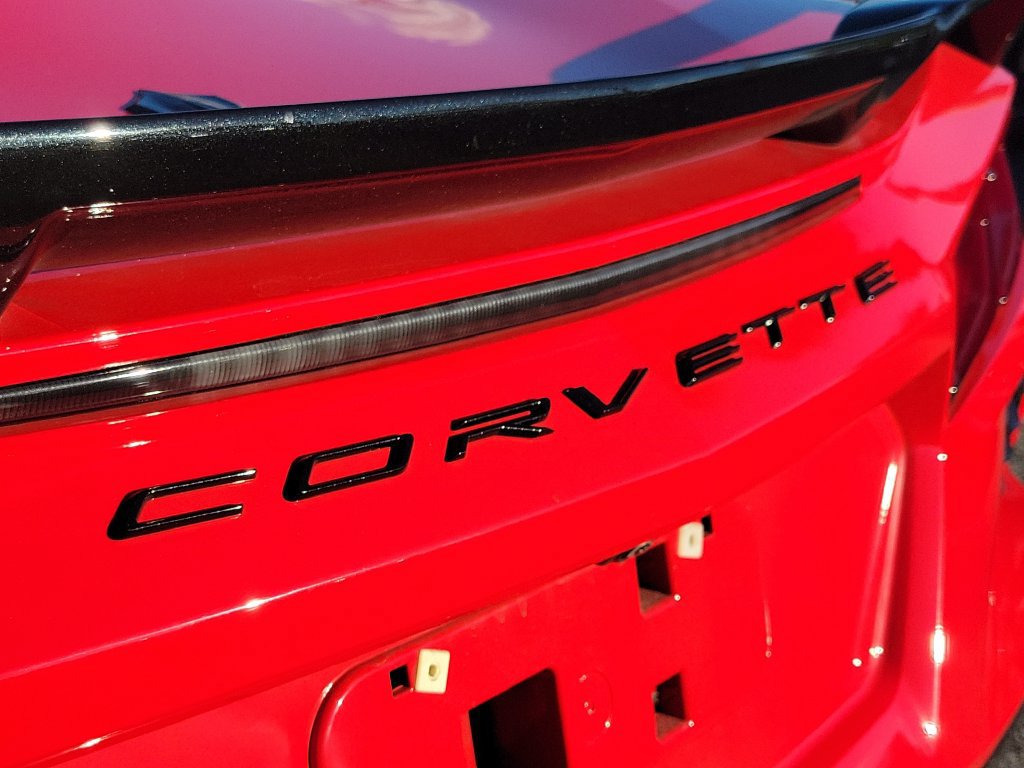 Used 2022 Chevrolet Corvette Stingray Preferred Cpe w/ Z51 Performance Package RWD image 6