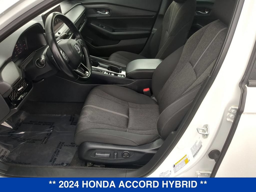 Used 2024 Honda Accord Sport image 17