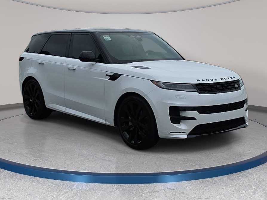 Used 2026 Land Rover Range Rover Sport Dynamic SE AWD/4WD image 3