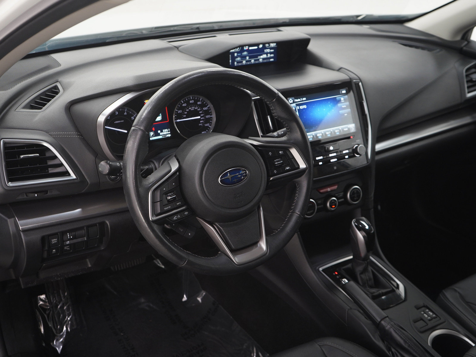Used 2017 Subaru Impreza 2.0i Limited w/ Moonroof/BSD & Rcta/Eyesight AWD/4WD image 22