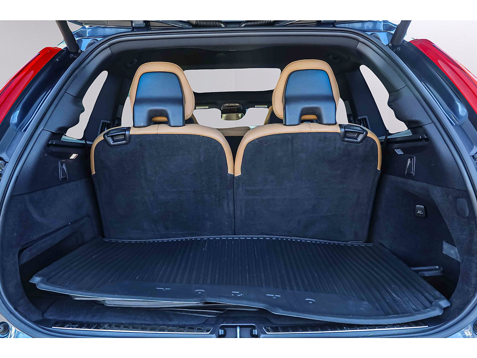 Used 2018 Volvo XC90 T6 Inscription w/ Convenience Package AWD/4WD image 22