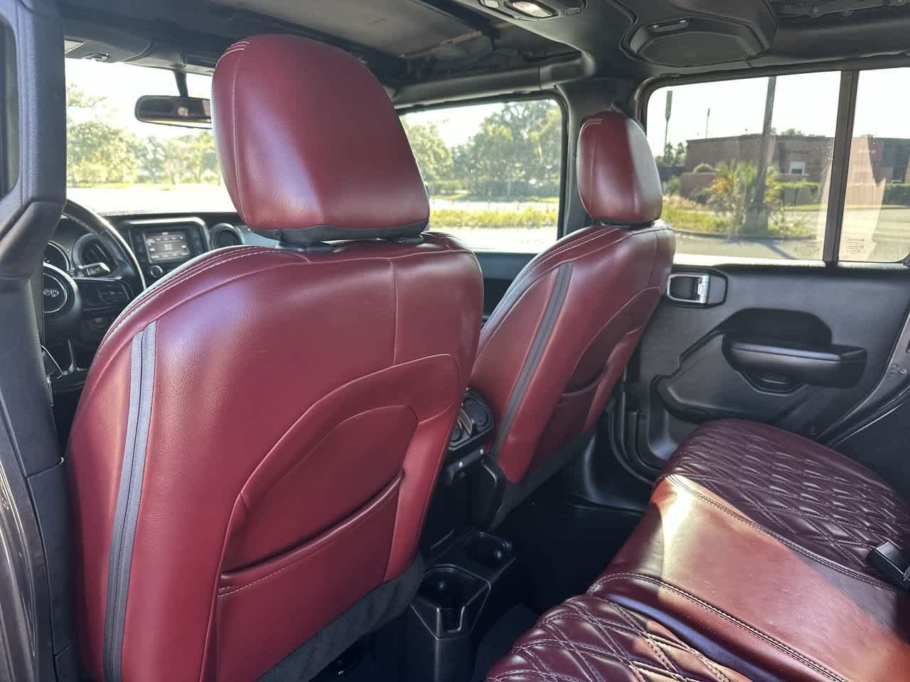 Used 2018 Jeep Wrangler Unlimited Sport S AWD/4WD image 17