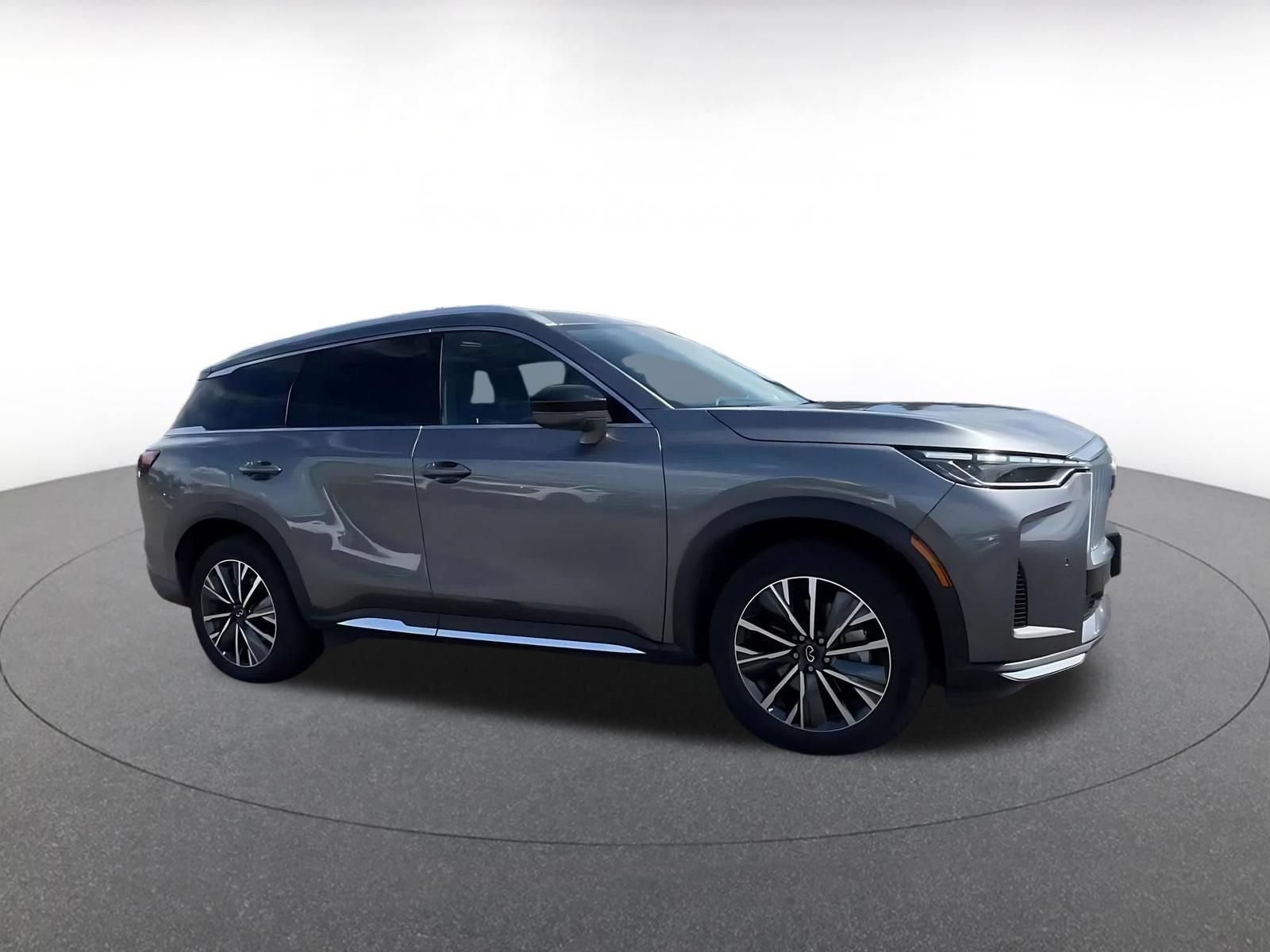 Used 2026 INFINITI QX60 Luxe AWD/4WD image 2