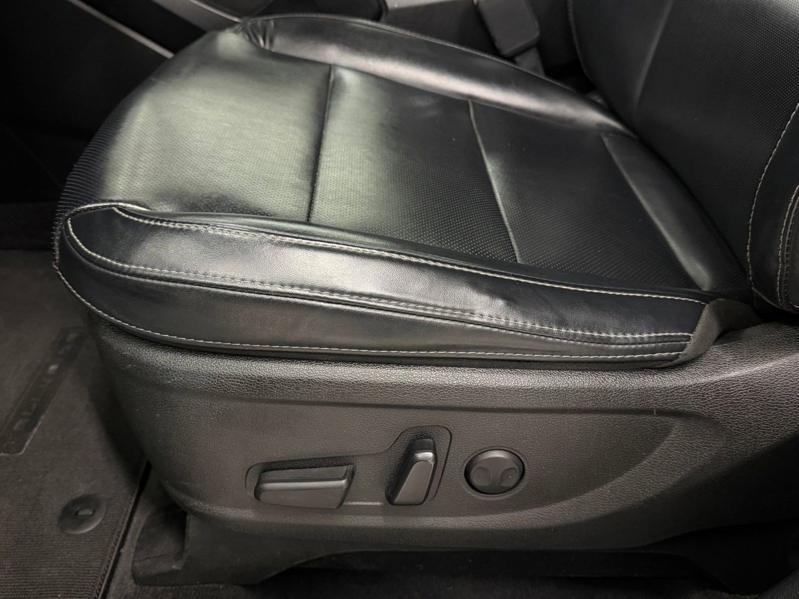 Used 2020 Kia Telluride S AWD/4WD image 12