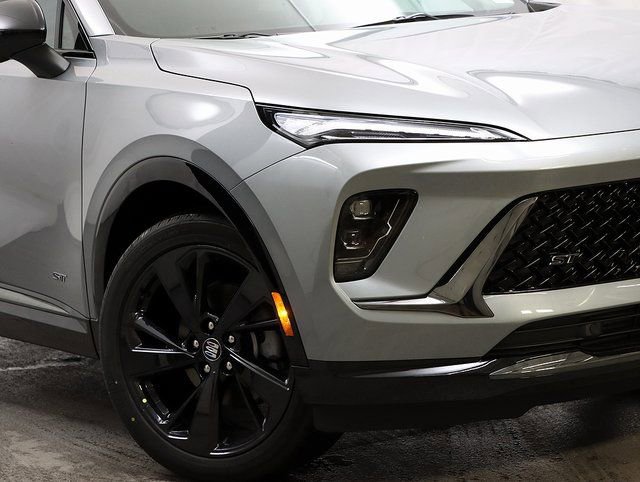 New 2026 Buick Envision Sport Touring image 3