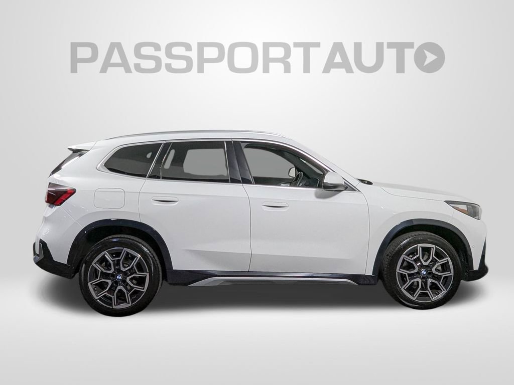 Used 2025 BMW X1 xDrive28i w/ Technology Package image 7