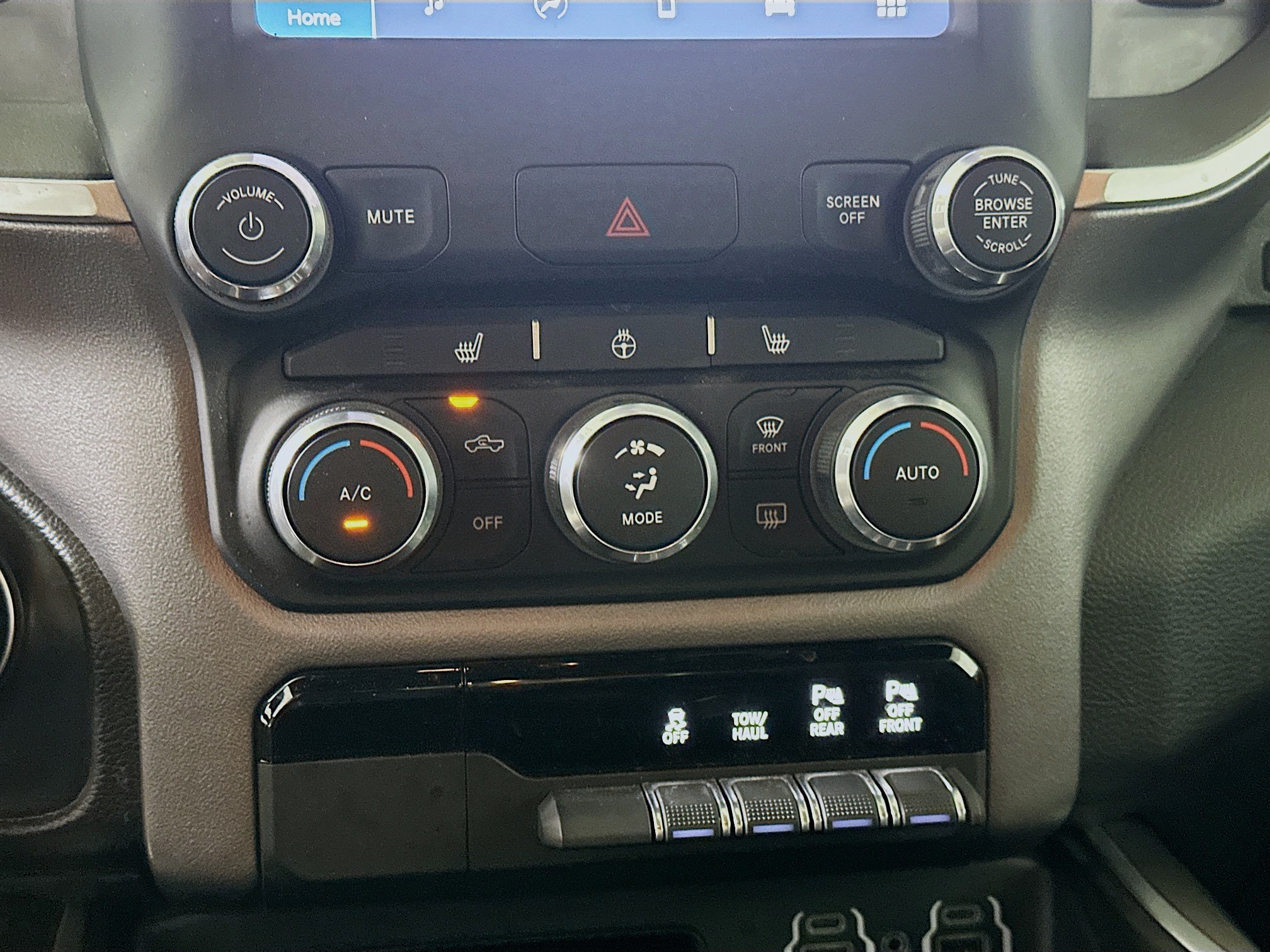 Used 2023 RAM 1500 Big Horn AWD/4WD image 23