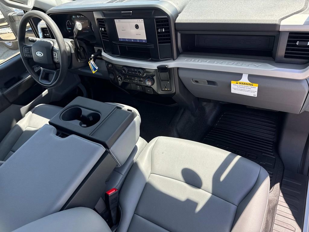 New 2025 Ford F350 XL w/ XL Chrome Package image 23