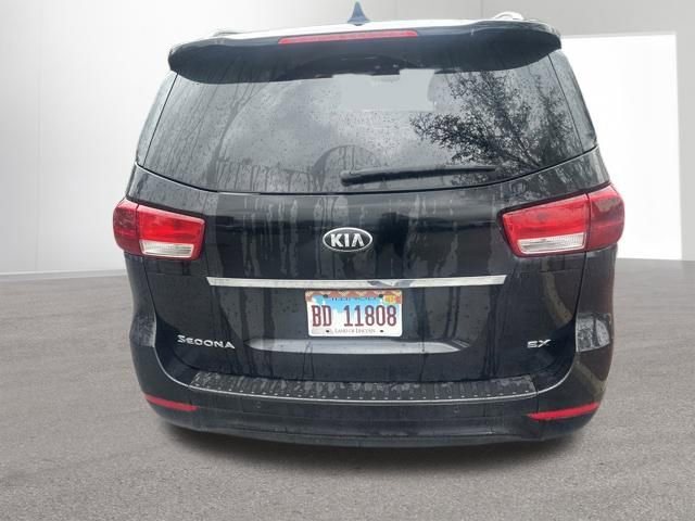 Used 2016 Kia Sedona EX FWD image 10