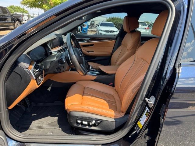 Used 2020 BMW M550i xDrive AWD/4WD image 16