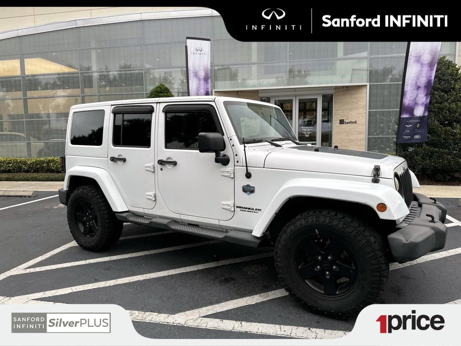 Used 2012 Jeep Wrangler Unlimited Sahara image 1