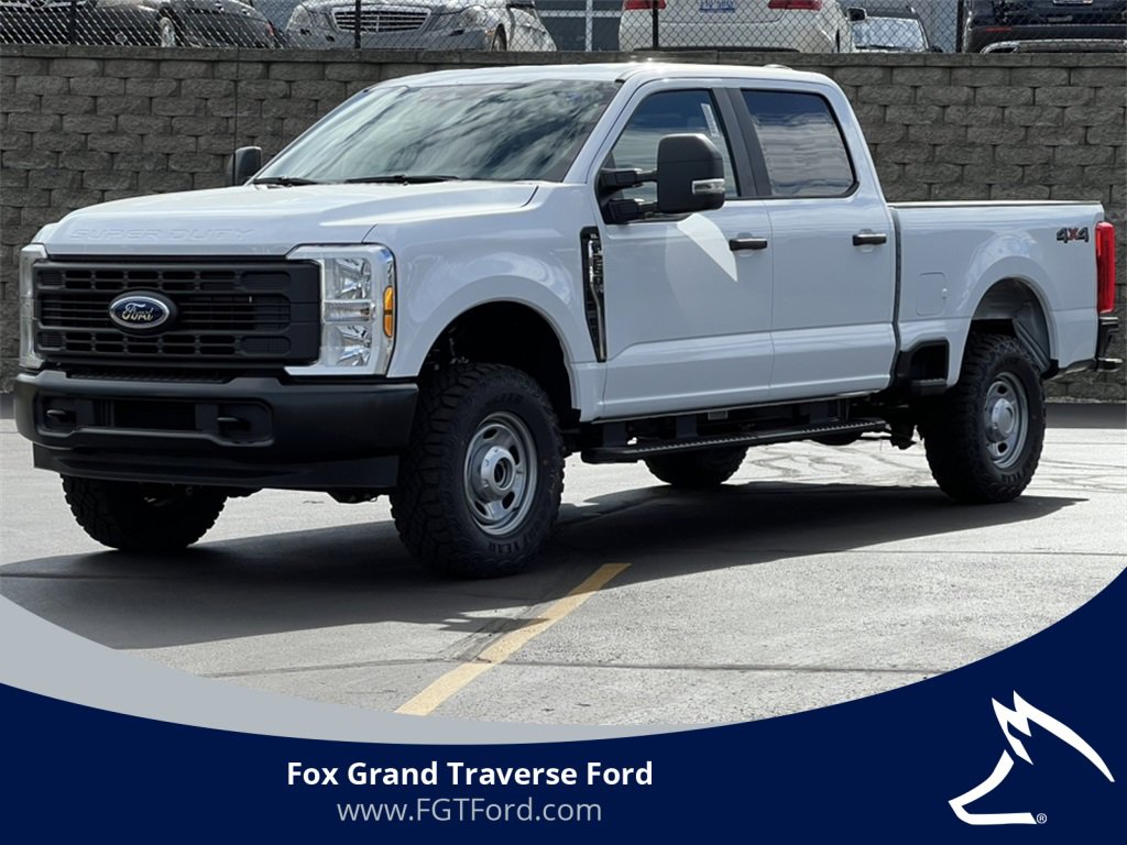 New 2026 Ford F250 4x4 Crew Cab Super Duty image 1