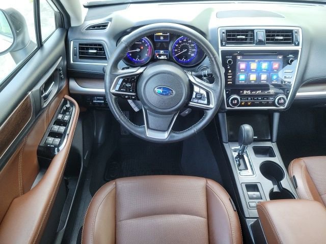 Used 2018 Subaru Outback 3.6R Touring w/ Popular Package #3 AWD/4WD image 14