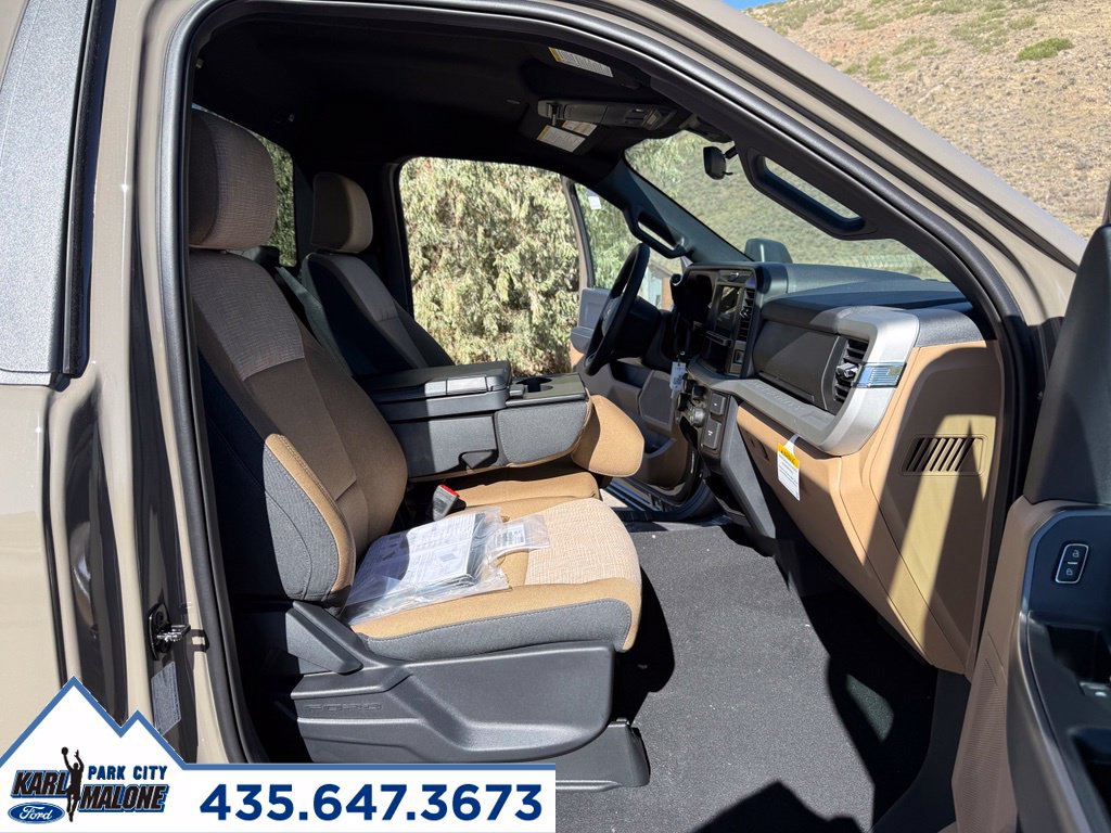 New 2027 Ford F450 XLT w/ 360-Degree Camera Package AWD/4WD image 25