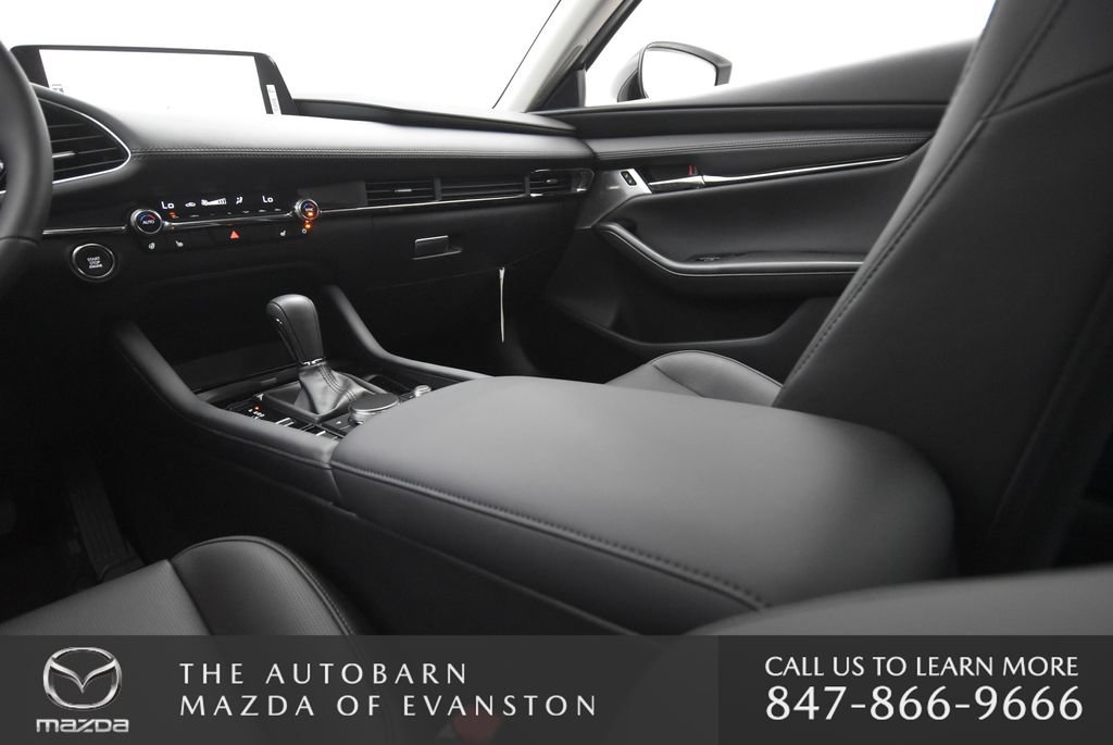 Used 2025 MAZDA MAZDA3 2.5 Turbo Sedan w/Premium Plus AWD/4WD image 24