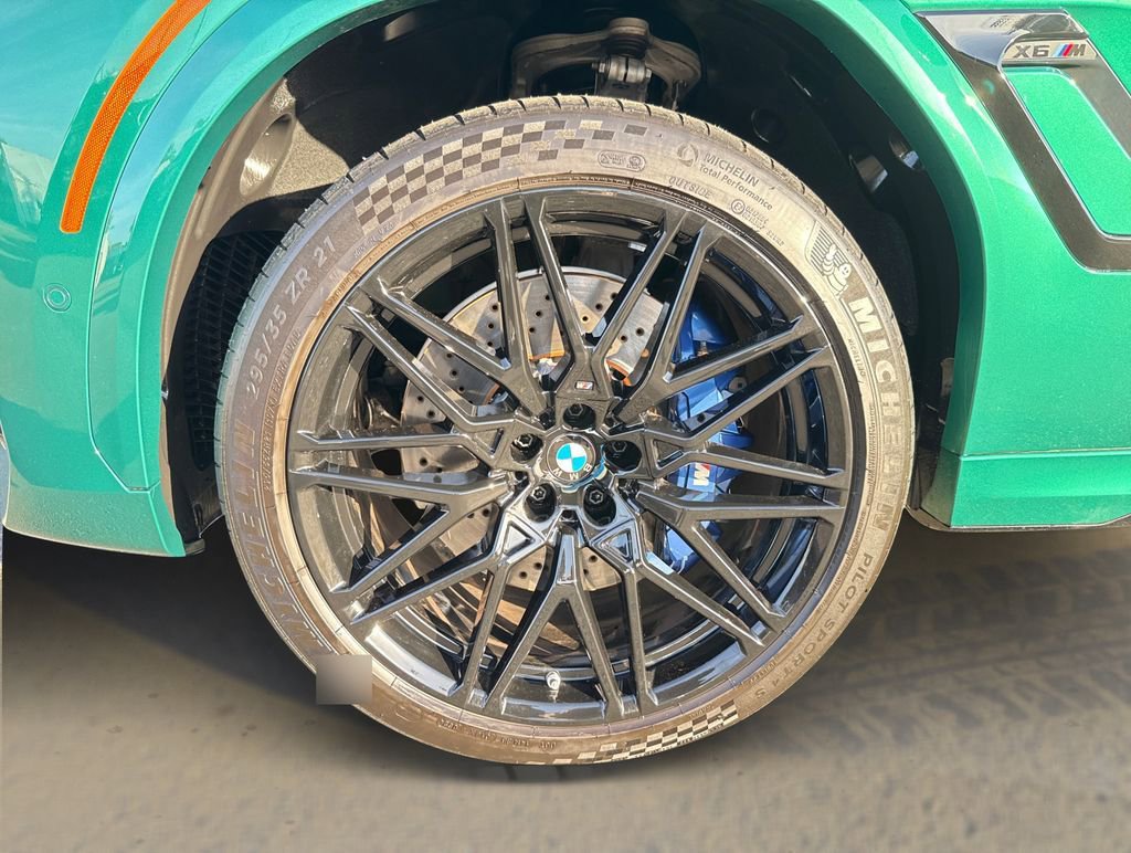 Used 2025 BMW X6 M Competition image 15