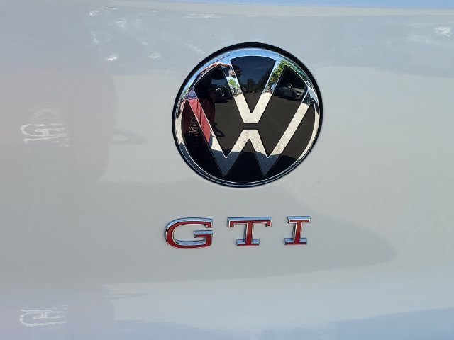New 2026 Volkswagen GTI SE FWD image 7