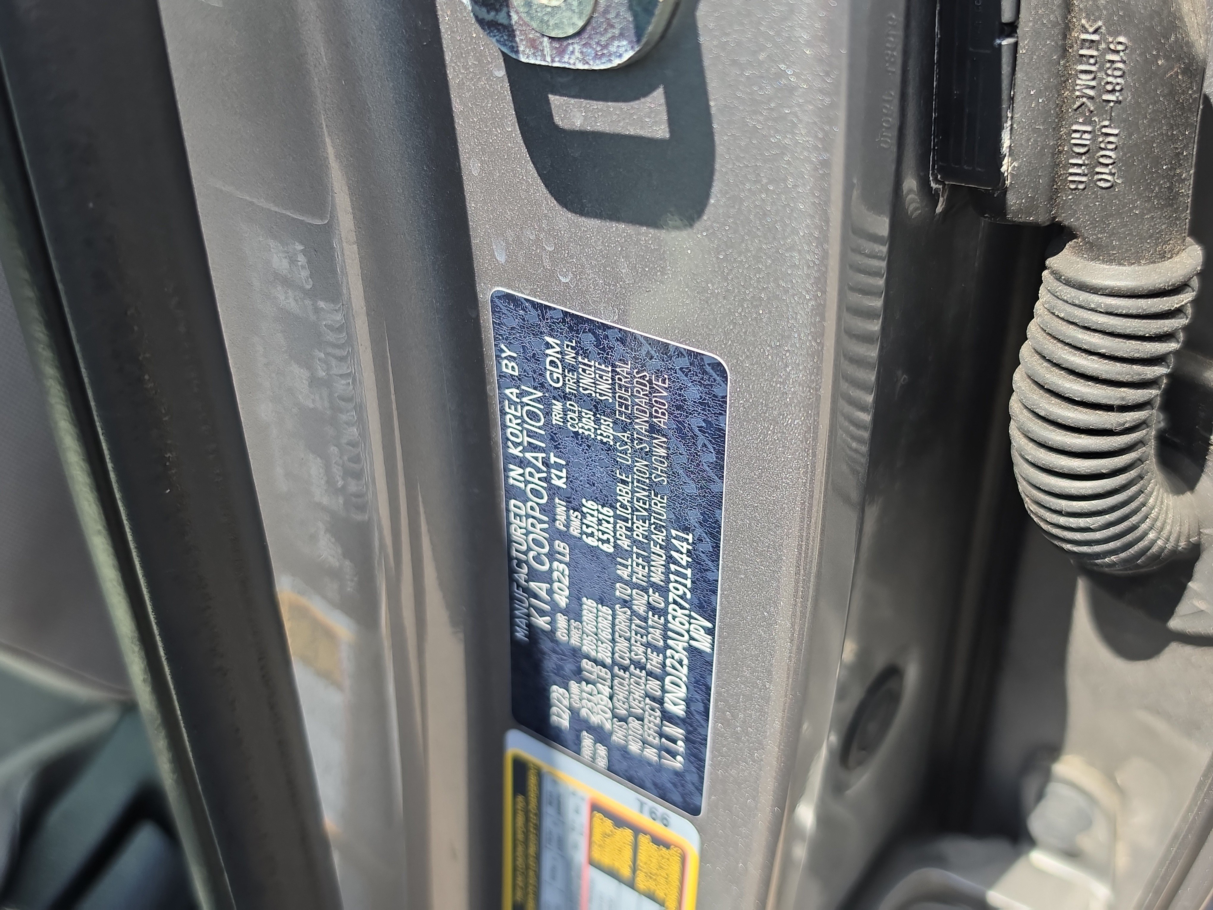 Certified 2024 Kia Soul LX FWD image 31