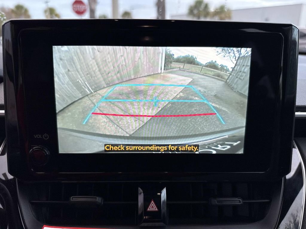 Used 2025 Toyota Corolla Cross AWD Hybrid image 29