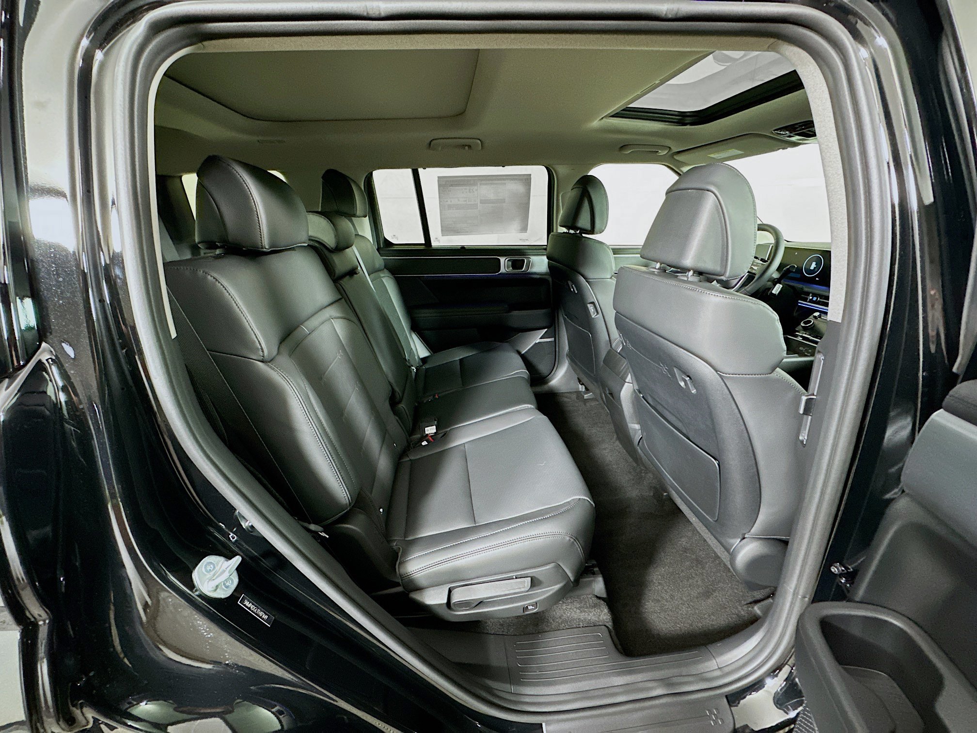 New 2026 Hyundai Santa Fe Limited AWD/4WD image 30