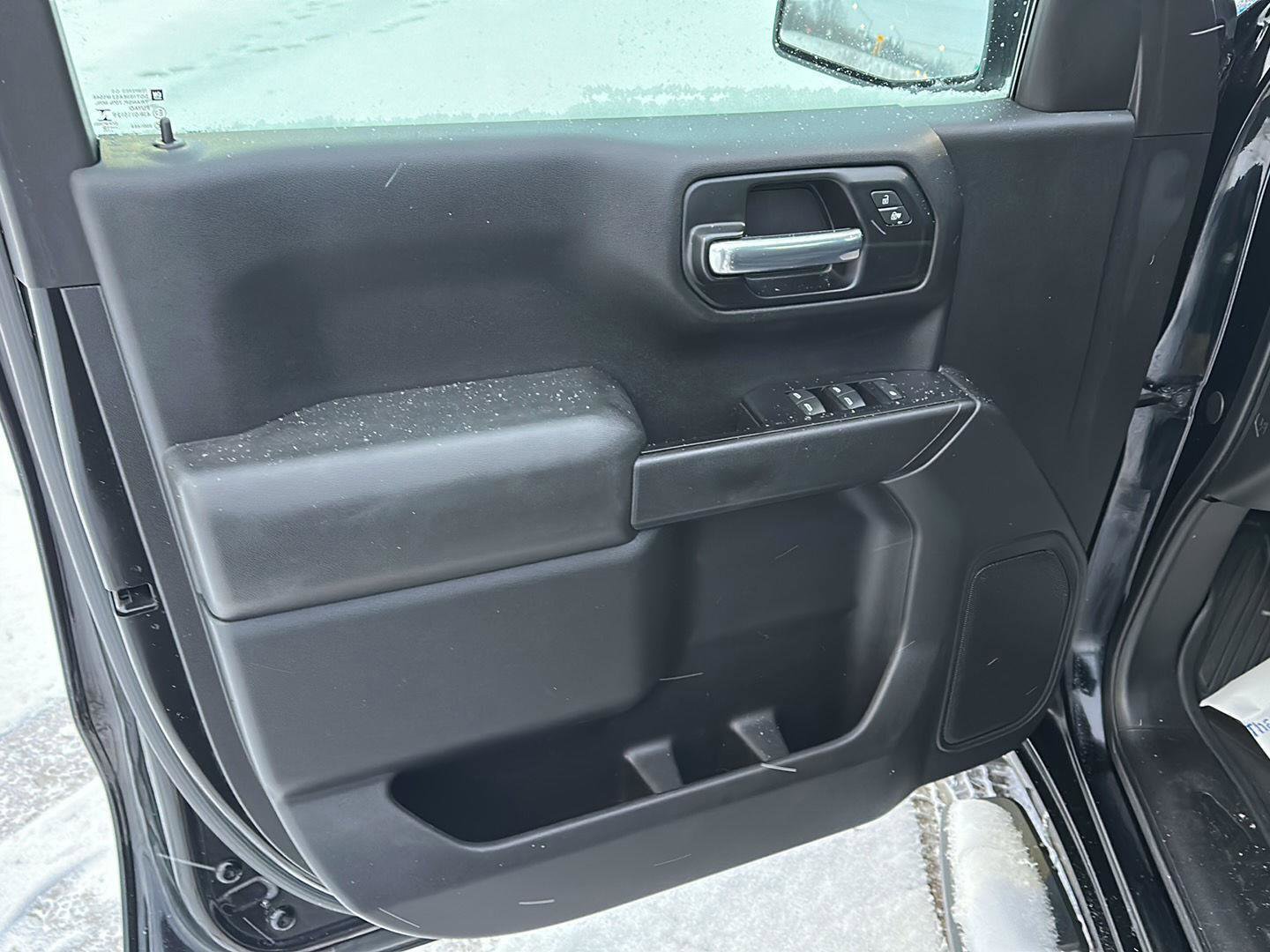 Used 2019 GMC Sierra 1500 4WD CREW CAB 147 image 16