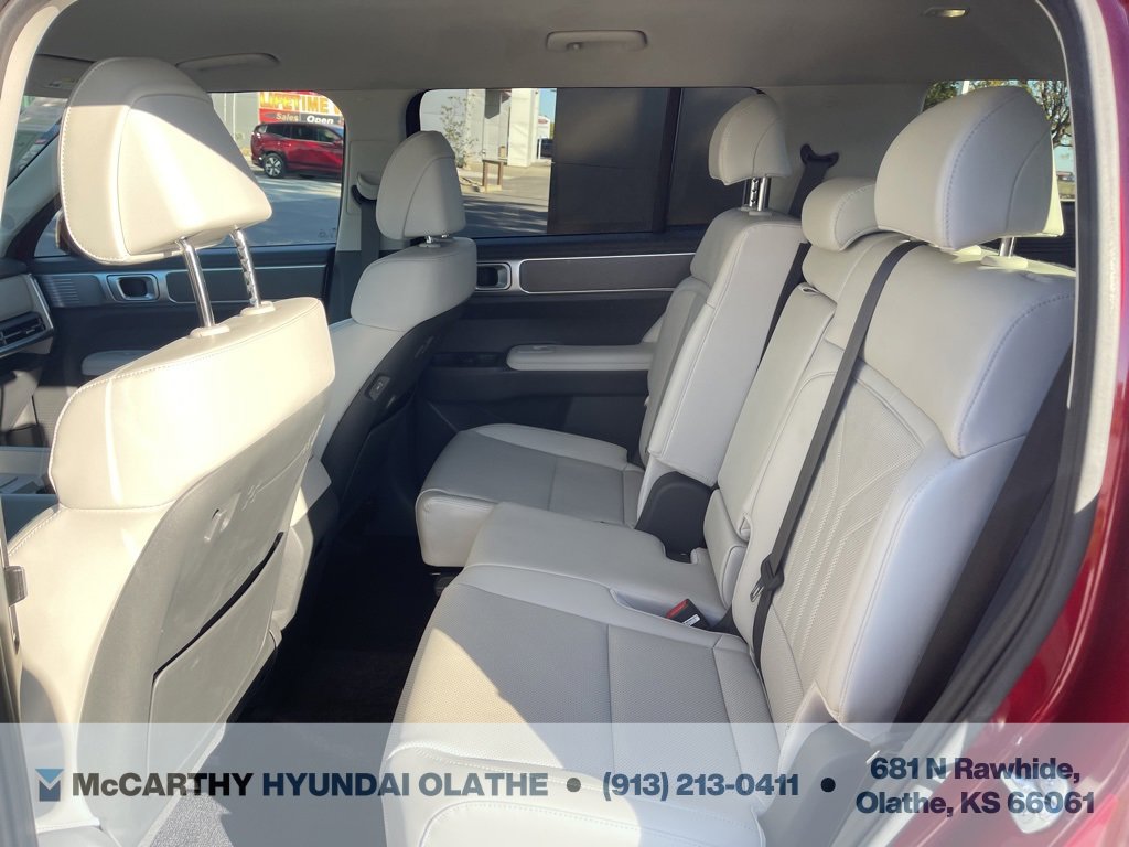 Used 2025 Hyundai Santa Fe SEL image 5