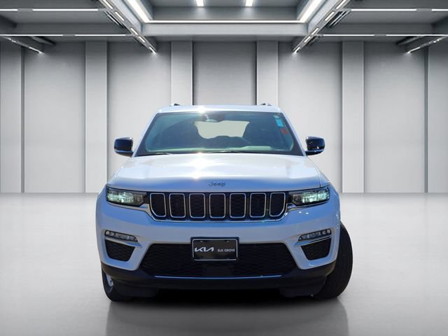 Used 2023 Jeep Grand Cherokee Limited AWD/4WD image 2