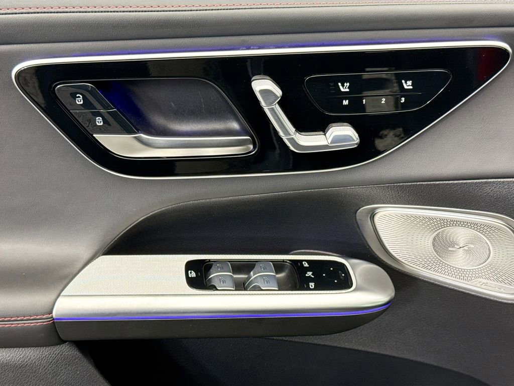 Certified 2025 Mercedes-Benz GLC 43 AMG 4MATIC image 22