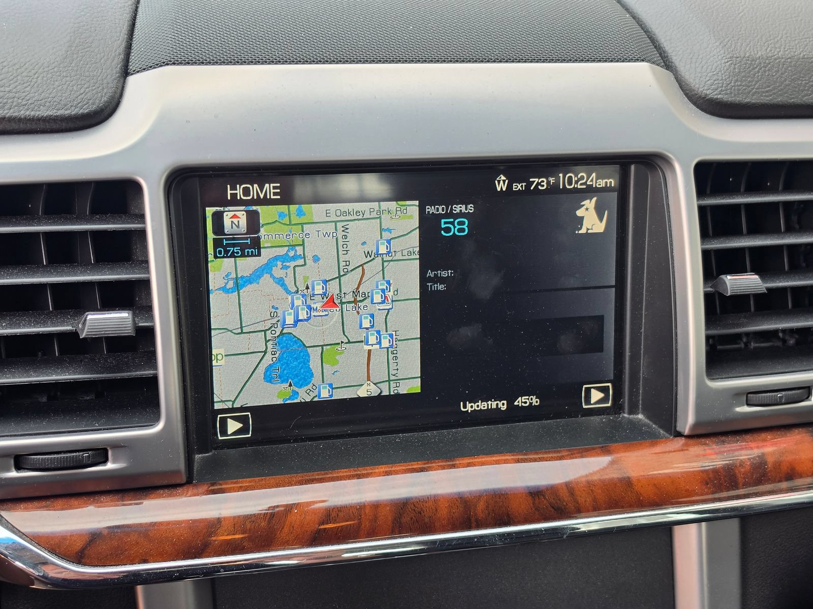 Used 2012 Lincoln MKZ FWD image 14