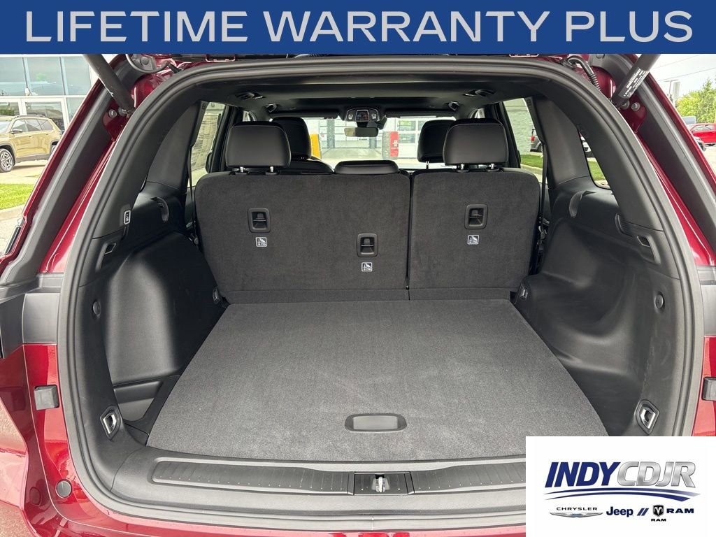 New 2026 Jeep Grand Cherokee Altitude AWD/4WD image 11