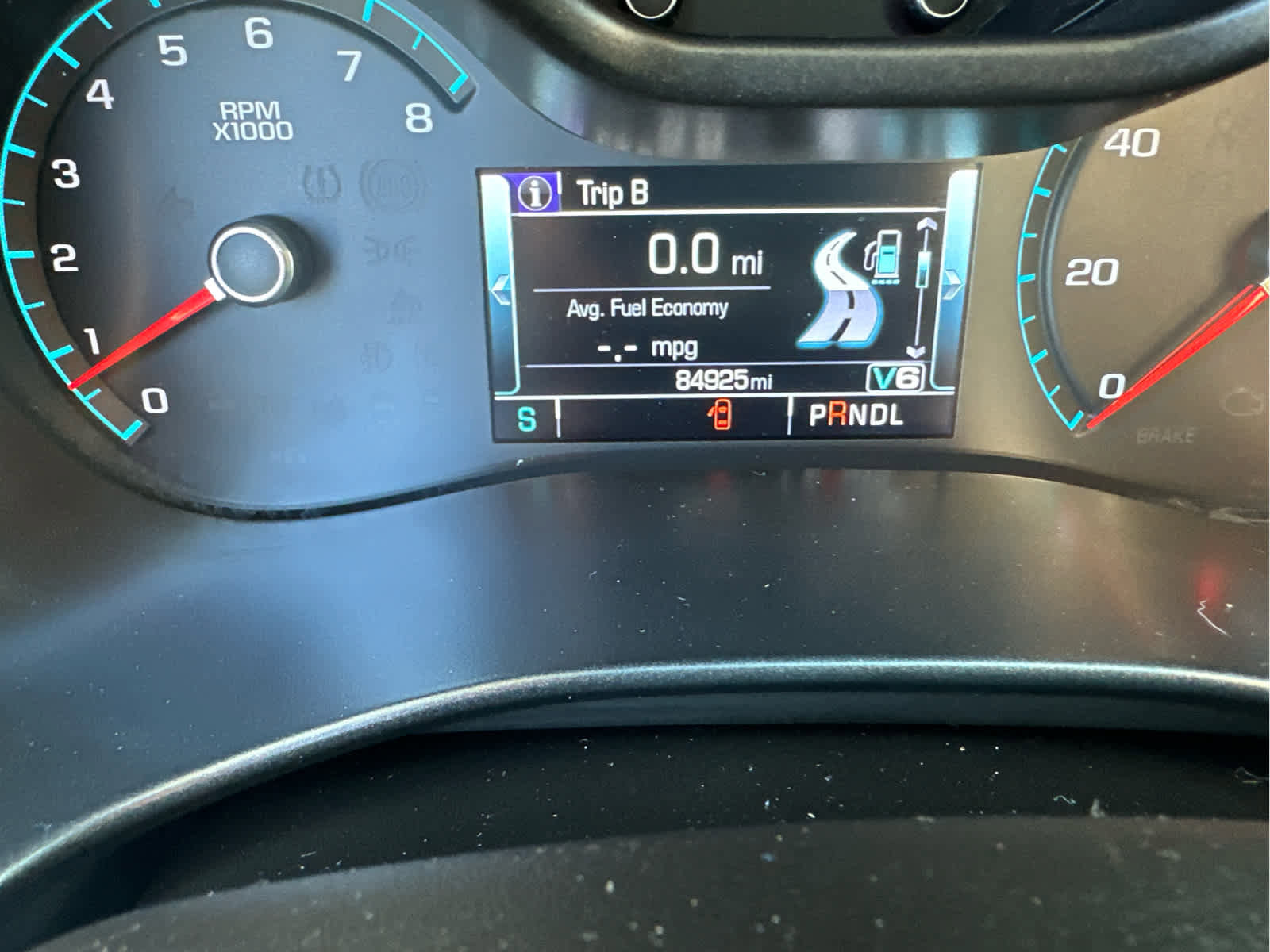 Used 2018 GMC Canyon SLE w/ SLE Convenience Package image 11