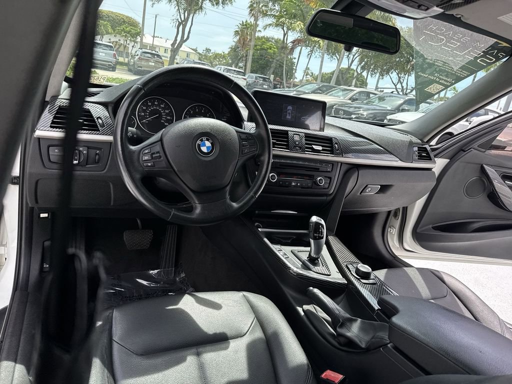 Used 2015 BMW 320i Sedan RWD image 35