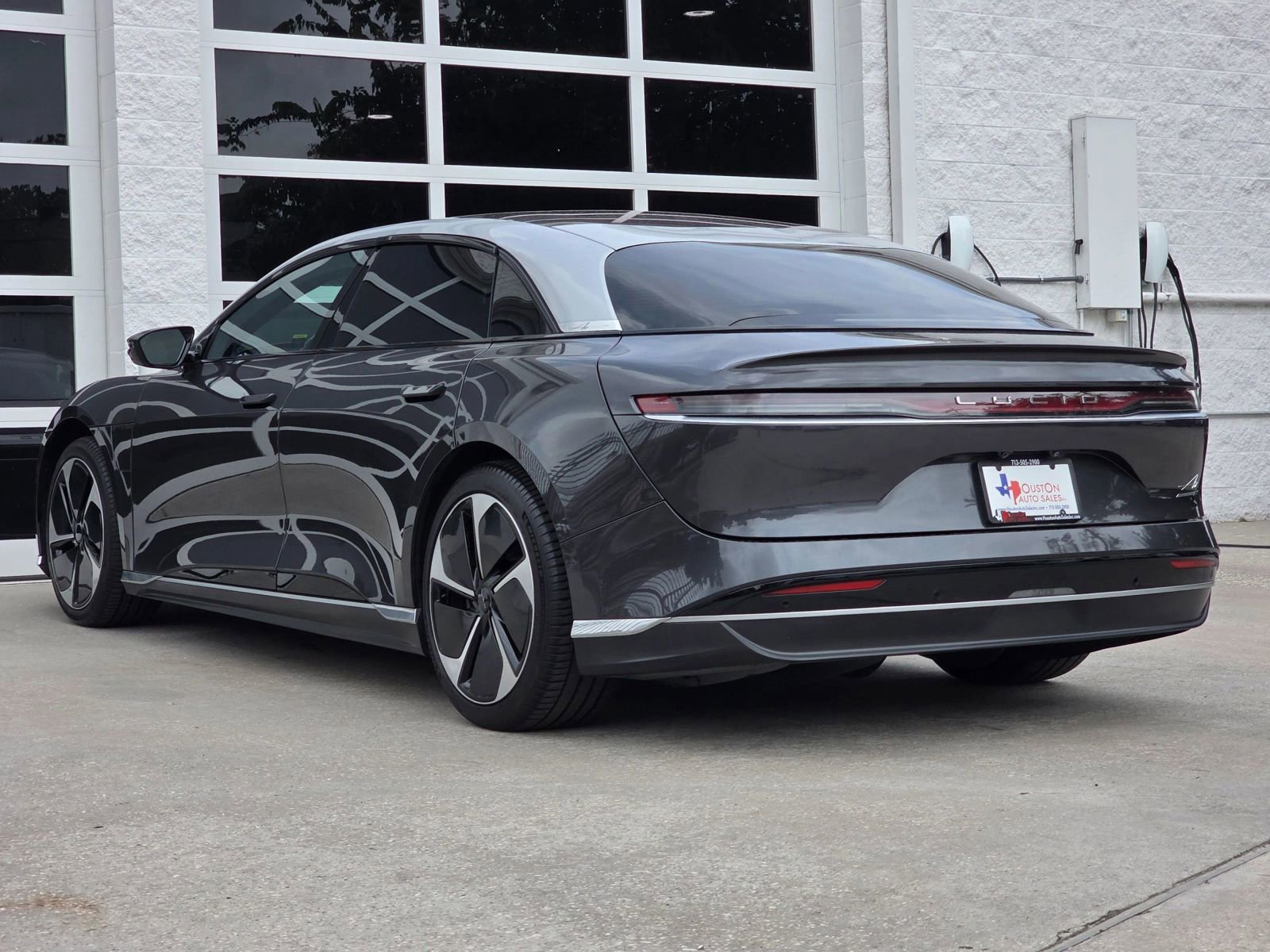 Used 2024 Lucid Air Touring AWD/4WD image 7