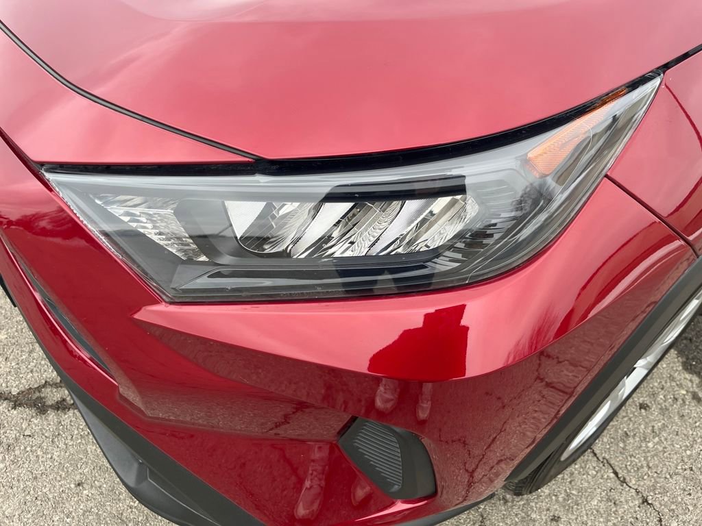 Used 2022 Toyota RAV4 LE image 36