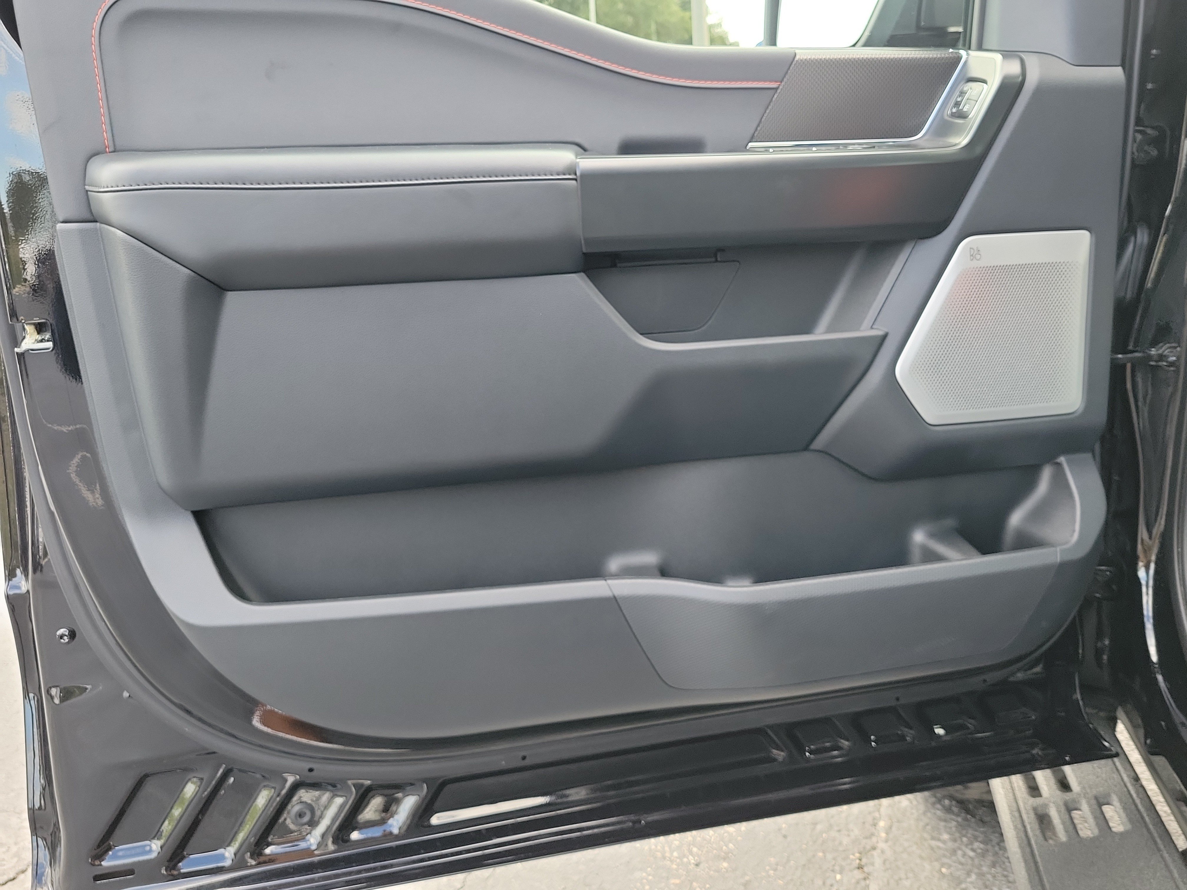 Certified 2025 Ford F150 Raptor AWD/4WD image 18