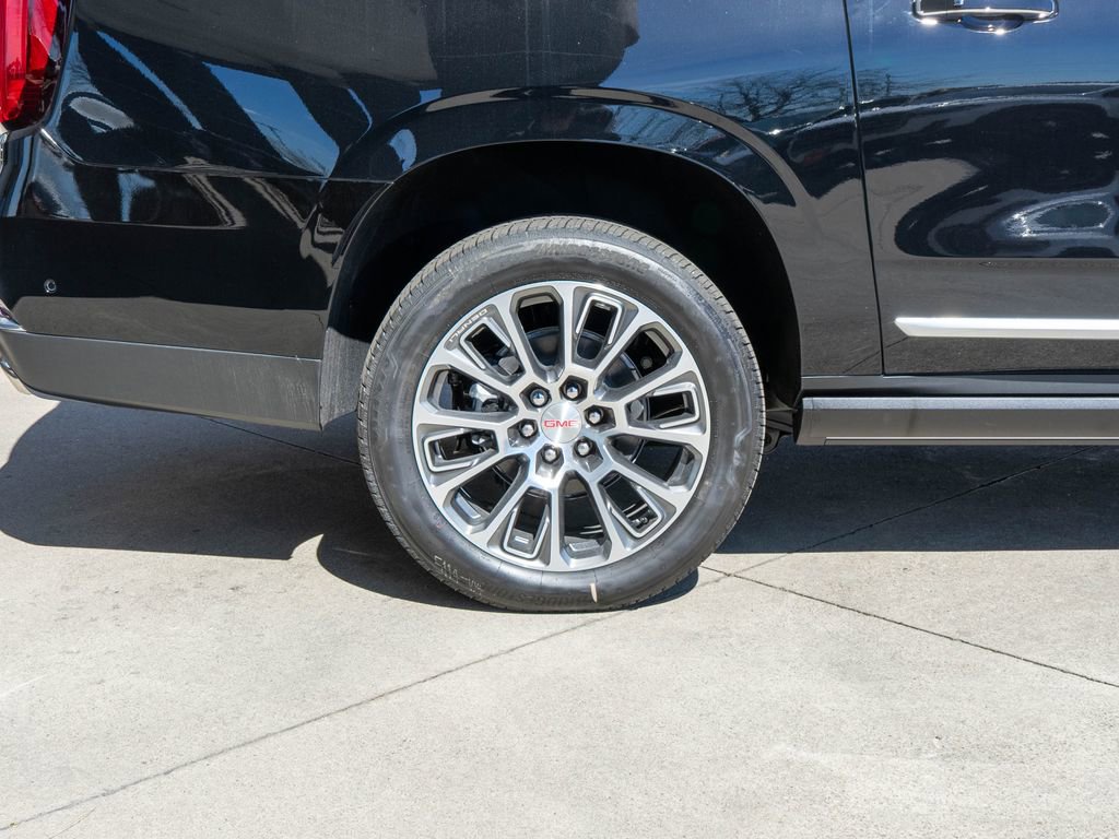 New 2026 GMC Yukon XL Denali image 36