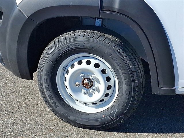 Used 2024 RAM ProMaster 2500 w/ Safety Group image 28