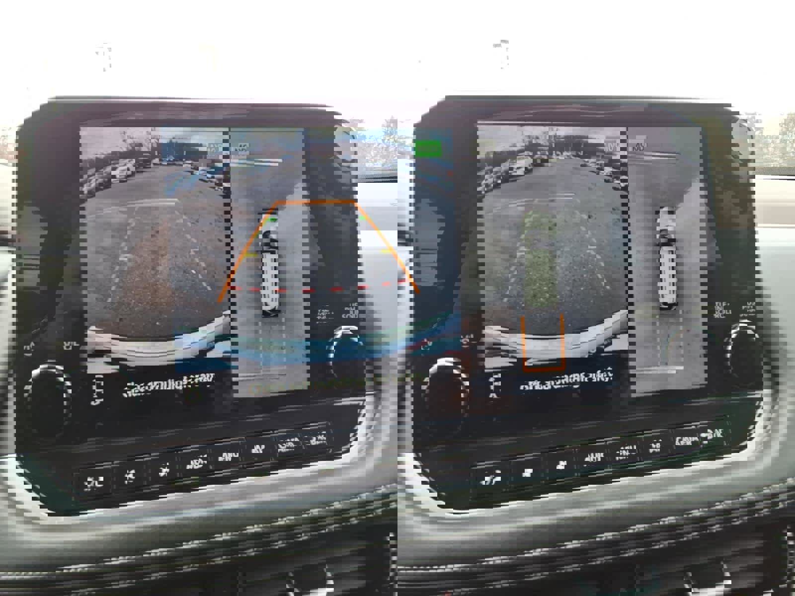 Certified 2022 Nissan Rogue SL w/ SL Premium Package AWD/4WD image 15