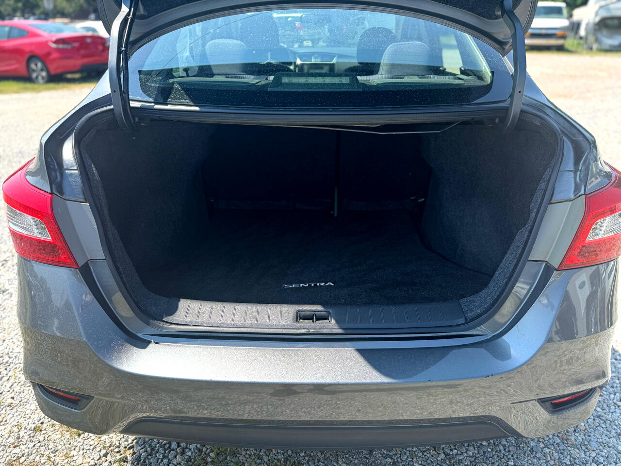 Used 2018 Nissan Sentra SV w/ Premium Package (P01) image 25