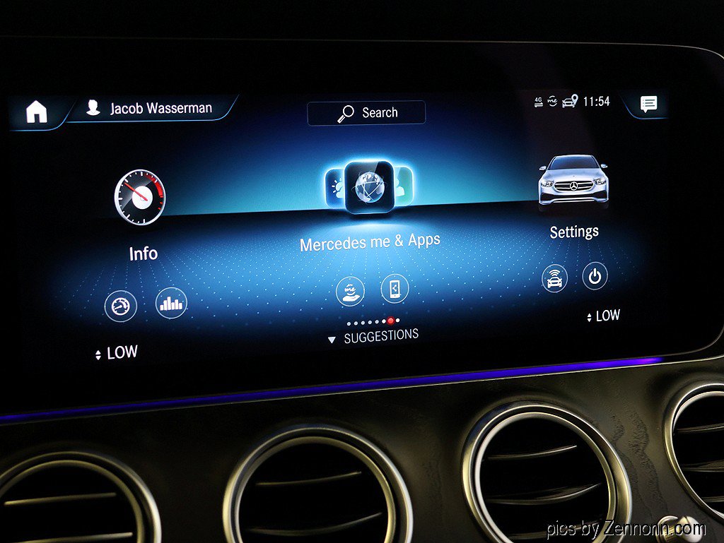 Used 2023 Mercedes-Benz E 350 4MATIC Sedan image 18