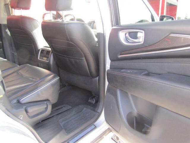 Used 2018 INFINITI QX60 AWD w/ Premium Package image 16