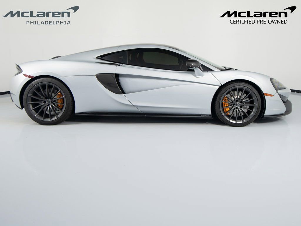 Used 2017 McLaren 570S Coupe image 4