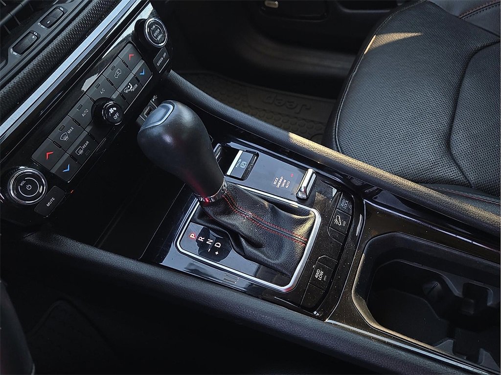 Used 2022 Jeep Compass Trailhawk w/ Trailhawk Elite Group image 20