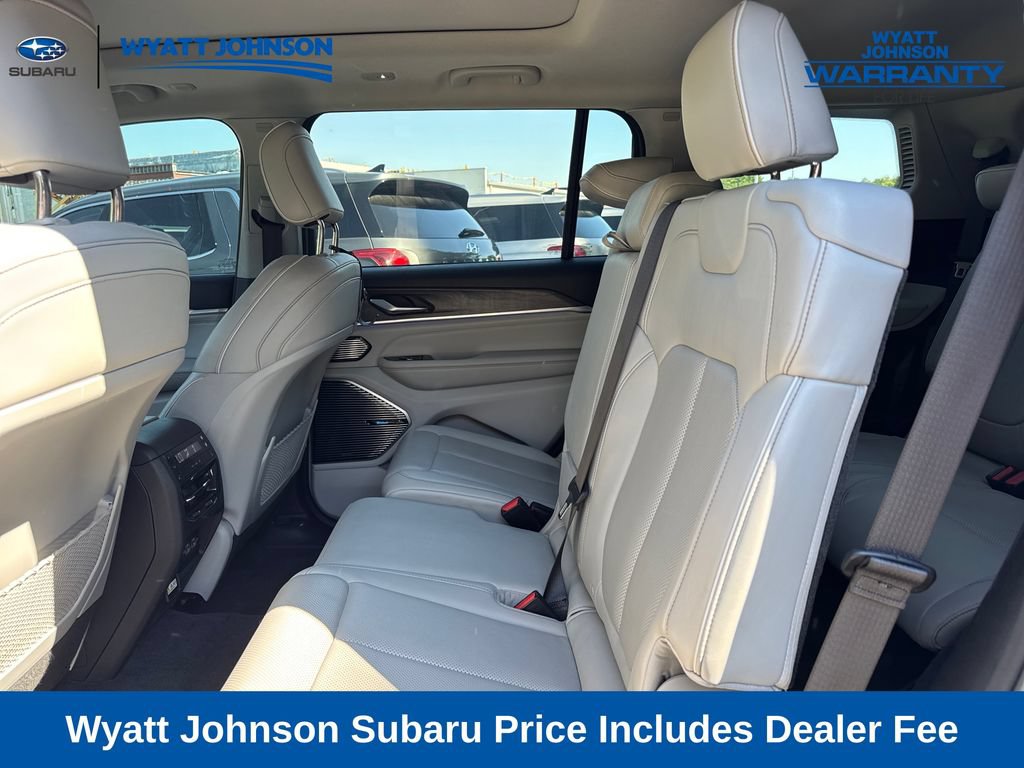 Used 2021 Jeep Grand Cherokee L Overland AWD/4WD image 11