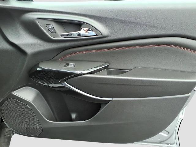 New 2026 Chevrolet Trax RS w/ Driver Confidence Package FWD image 9