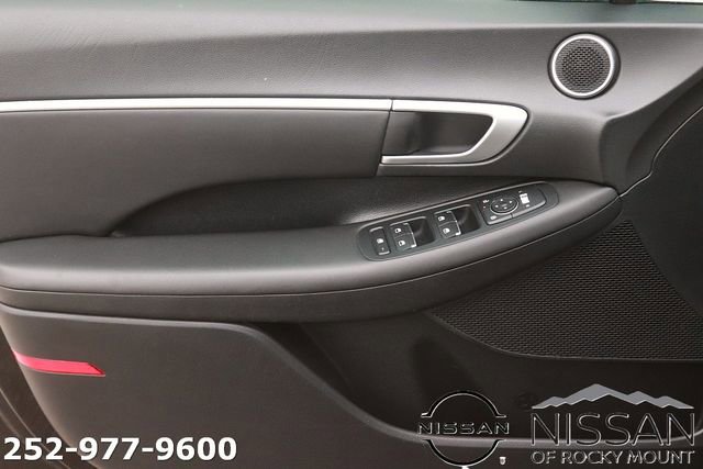 Used 2024 Hyundai Sonata SEL FWD image 8
